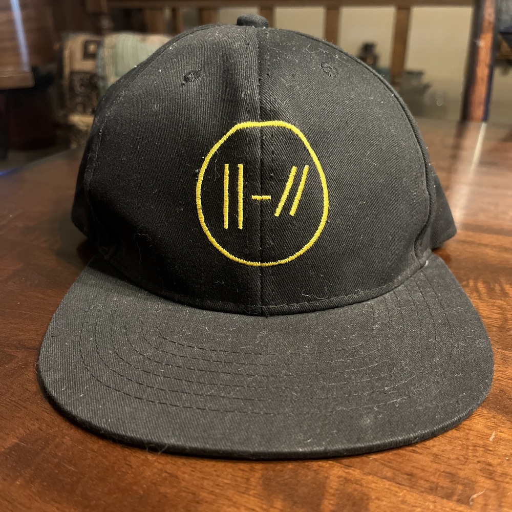 Twenty One Pilots Trench Logo Snapback Hat, Black